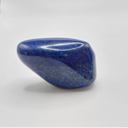Galet lapis lazuli avec inclusions de pyrite