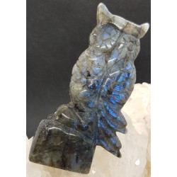 Sculpture hibou en labradorite bleue